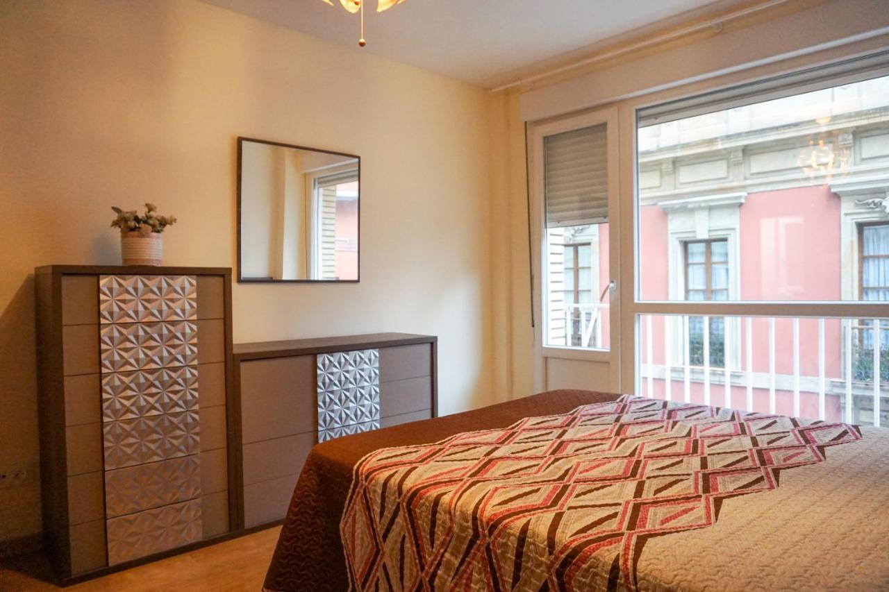 Apartamento Centrico Y Proximo A La Playa Appartement Gijón Buitenkant foto
